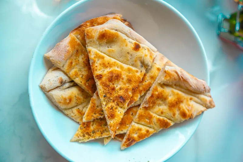 Korean Cream Cheese Garlic Bread: The Viral Treat That's Actually Wrecking Your Food Budget